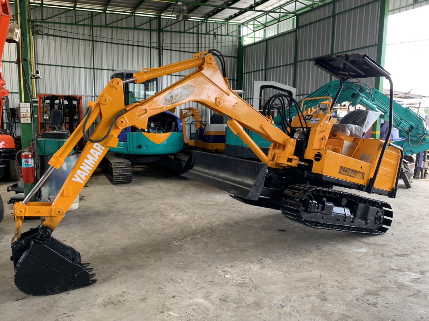 Yanmar yb1200s สภาพดีเก่าญี่ปุ่น มีใบอินวอยไม่เคยใช้ในไทย Yanmar yb1200s สภาพดีเก่าญี่ปุ่น มีใบอินวอยไม่เคยใช้ในไทย