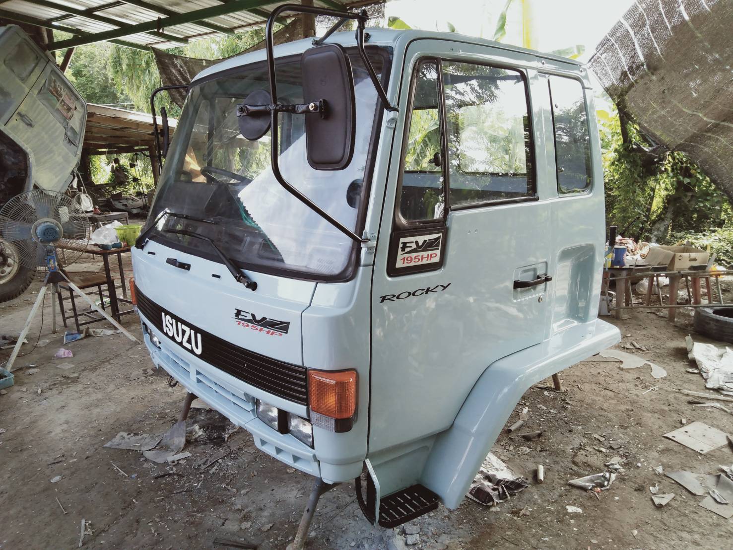 ISUZU ร็อคกี้ พร้อมใช้