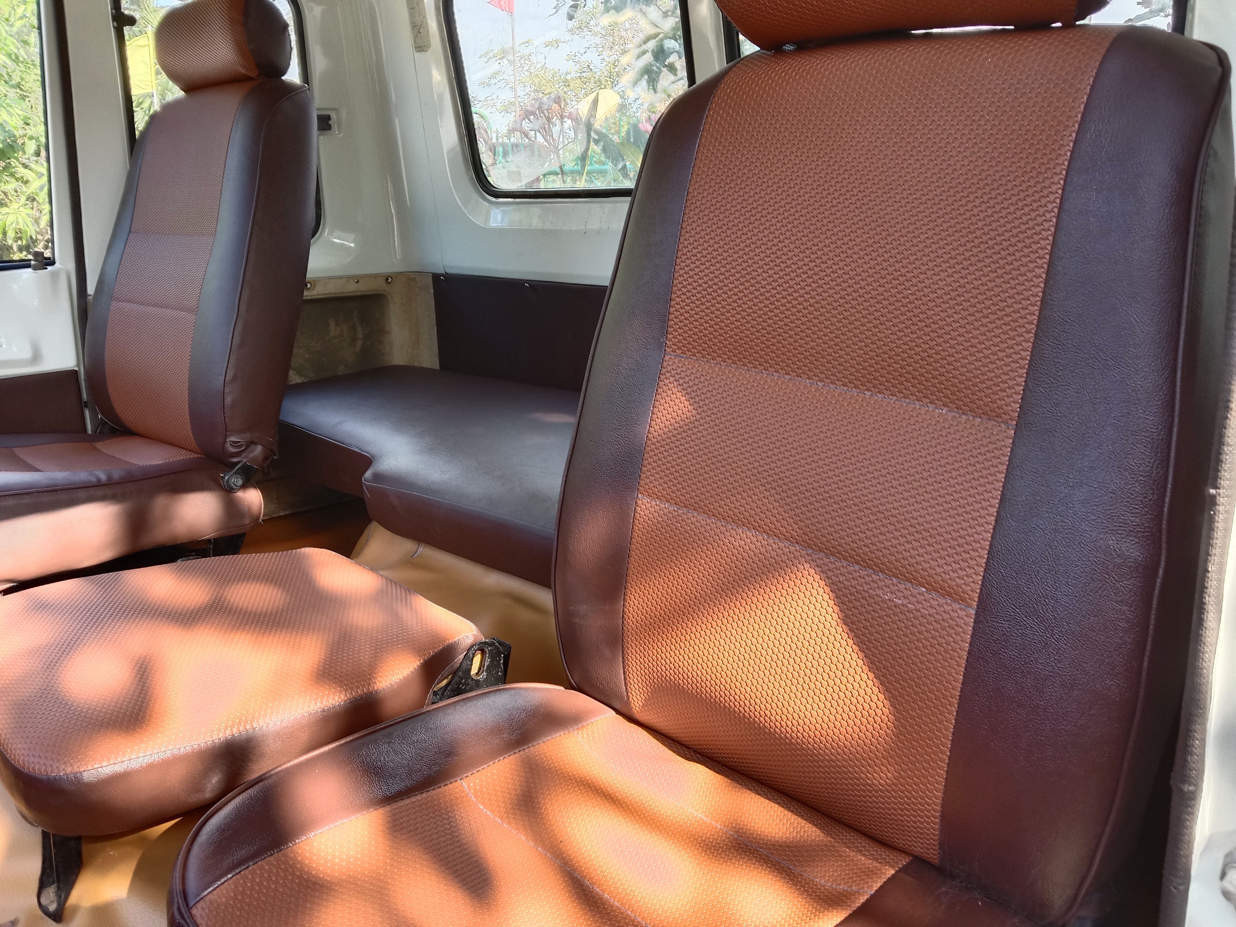 ขายหัวสิบล้อ ฮีโน่ F18 มีขาดีดหน้า-ขาคำ้หลัง พร้อมใช้งาน