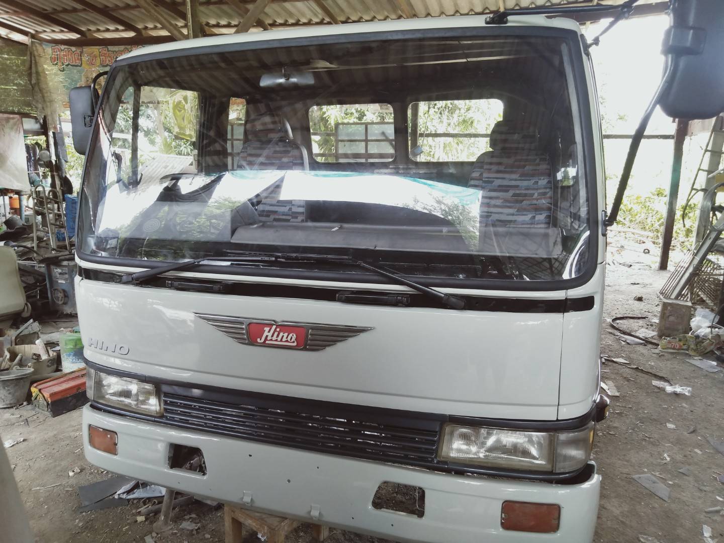 หัวสิบล้อ HINO สิงไฮเทค พร้อมใช้งาน