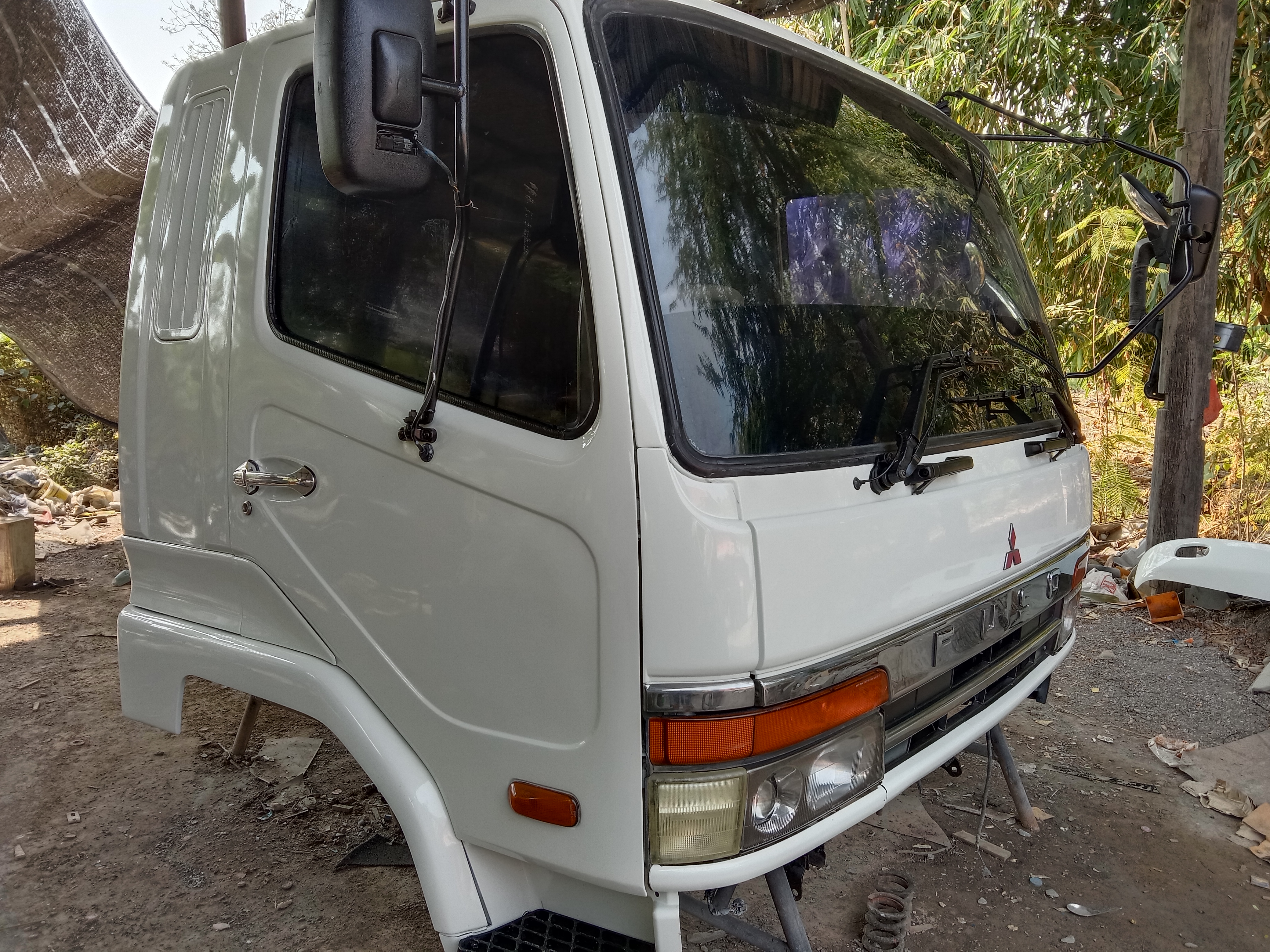 ขายหัวเก๋ง Mitsubishi ฟูโซ่ 627 อุปกรณ์ครบ พร้อมใช้ ขายหัวเก๋ง Mitsubishi ฟูโซ่ 627 อุปกรณ์ครบ พร้อมใช้