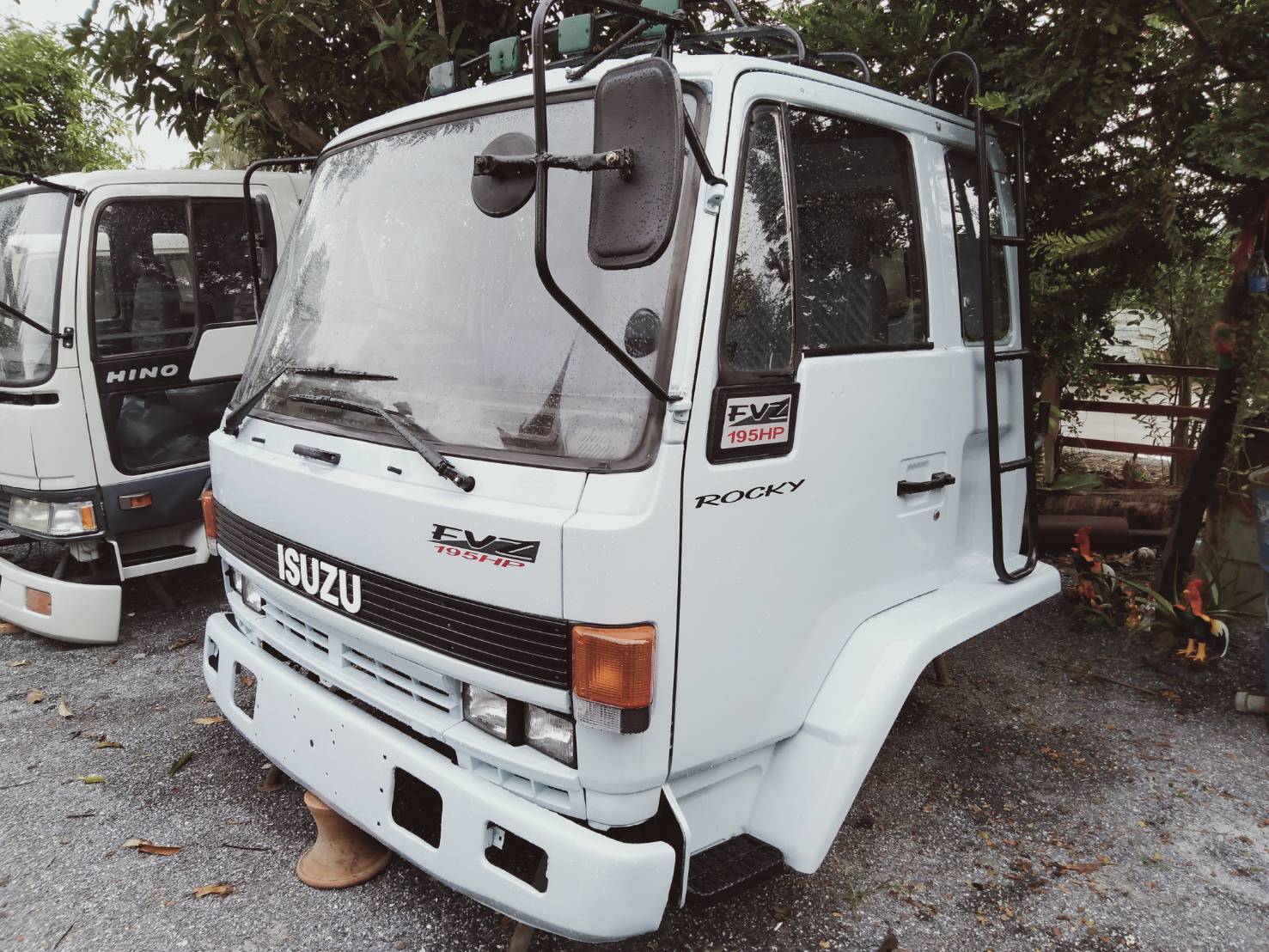 ขายหัวสิบล้อ ร๊อคกี้ มีขาดีดหน้า-ขาค้ำหลัง กันชนหน้า กันเกียร์ ยกใส่ได้เลย ขายหัวสิบล้อ ร๊อคกี้ มีขาดีดหน้า-ขาค้ำหลัง กันชนหน้า กันเกียร์ ยกใส่ได้เลย