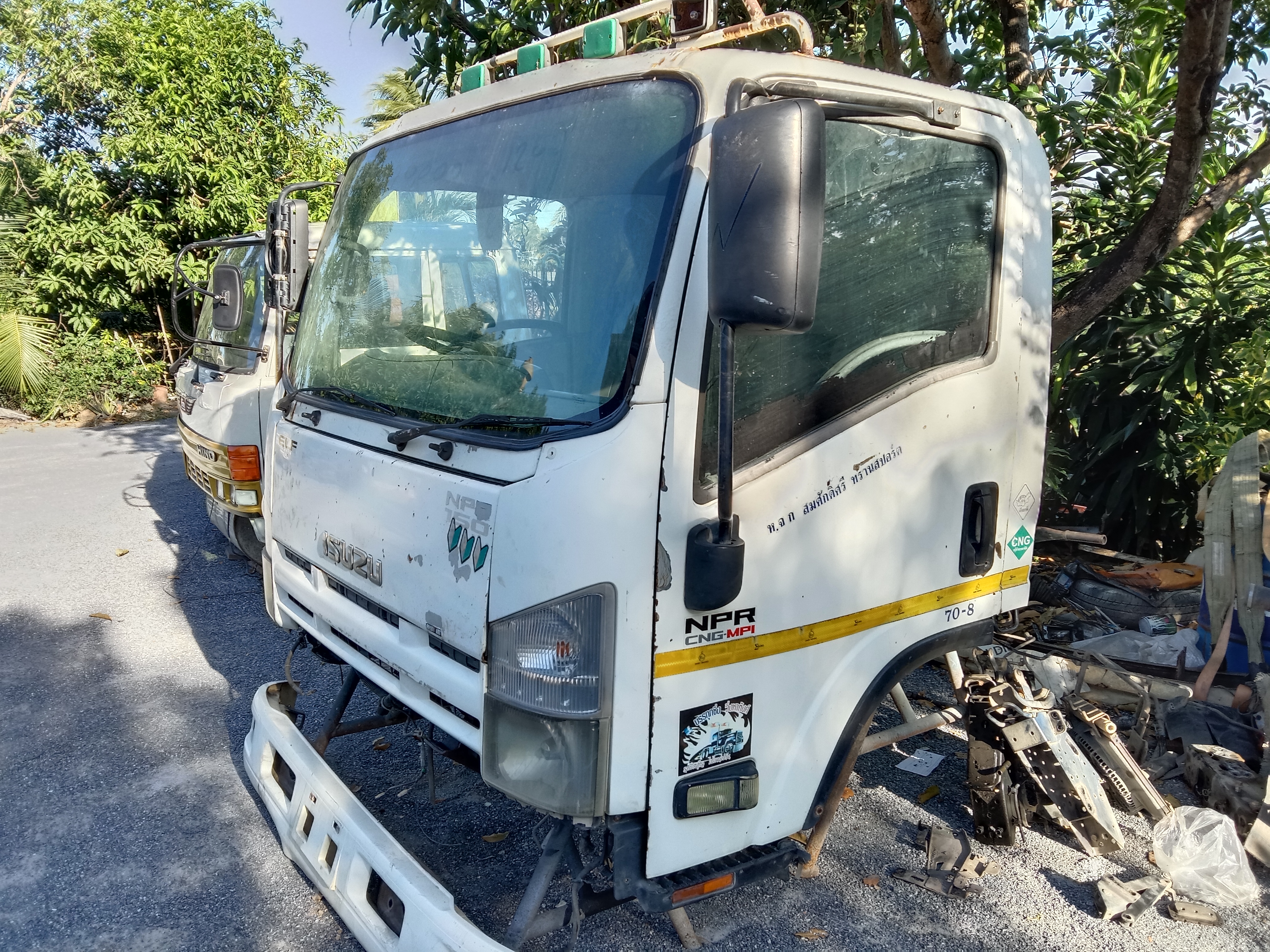 ขายหัวเก๋ง หกล้อ ISUZU NPR150 พร้อมใช้ ขายหัวเก๋ง หกล้อ ISUZU NPR150 พร้อมใช้