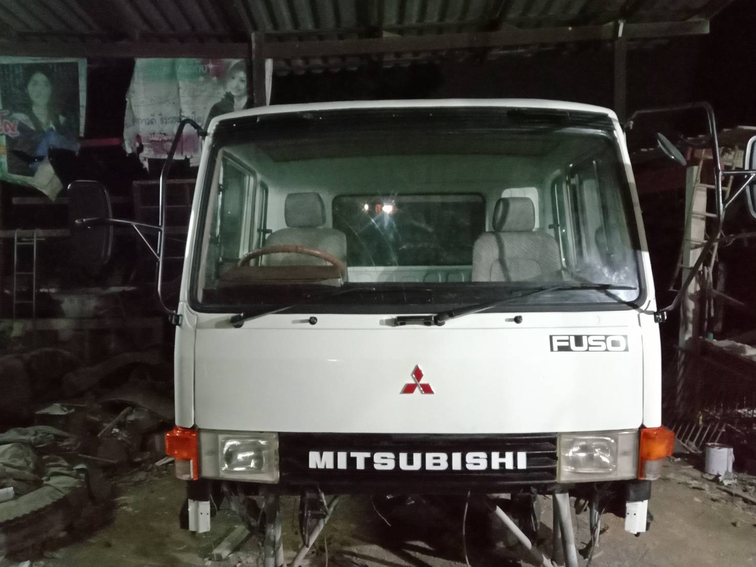 ขาย หัวสิบล้อ มิตซู FUSO มีขาดีดหน้า-ขาค้ำหลัง คันเกียร์ เท้าเหยียบทิฟฟี่ พร้อมใช้