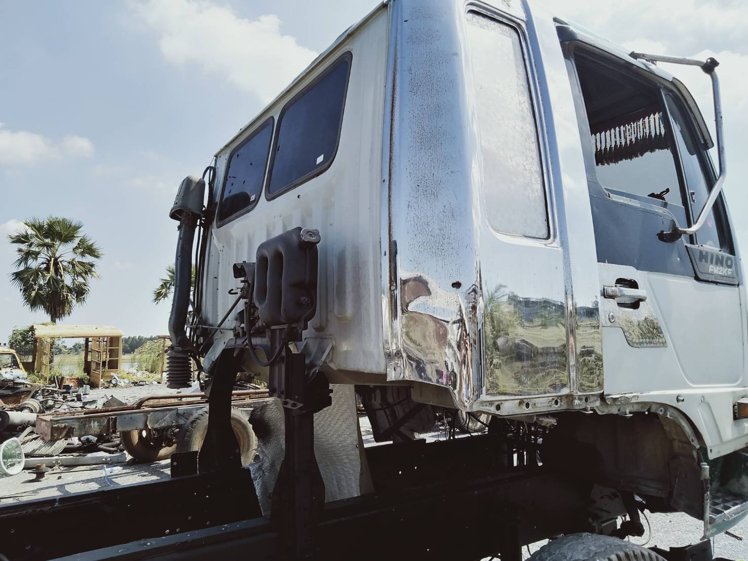 ขายหัวสิบล้อ สิงไฮเทค มีดีดหน้า-ขาหลัง คันเกียร์ เท้าเหยียบทอฟฟี่ พร้อมใช่ ขายหัวสิบล้อ สิงไฮเทค มีดีดหน้า-ขาหลัง คันเกียร์ เท้าเหยียบทอฟฟี่ พร้อมใช่