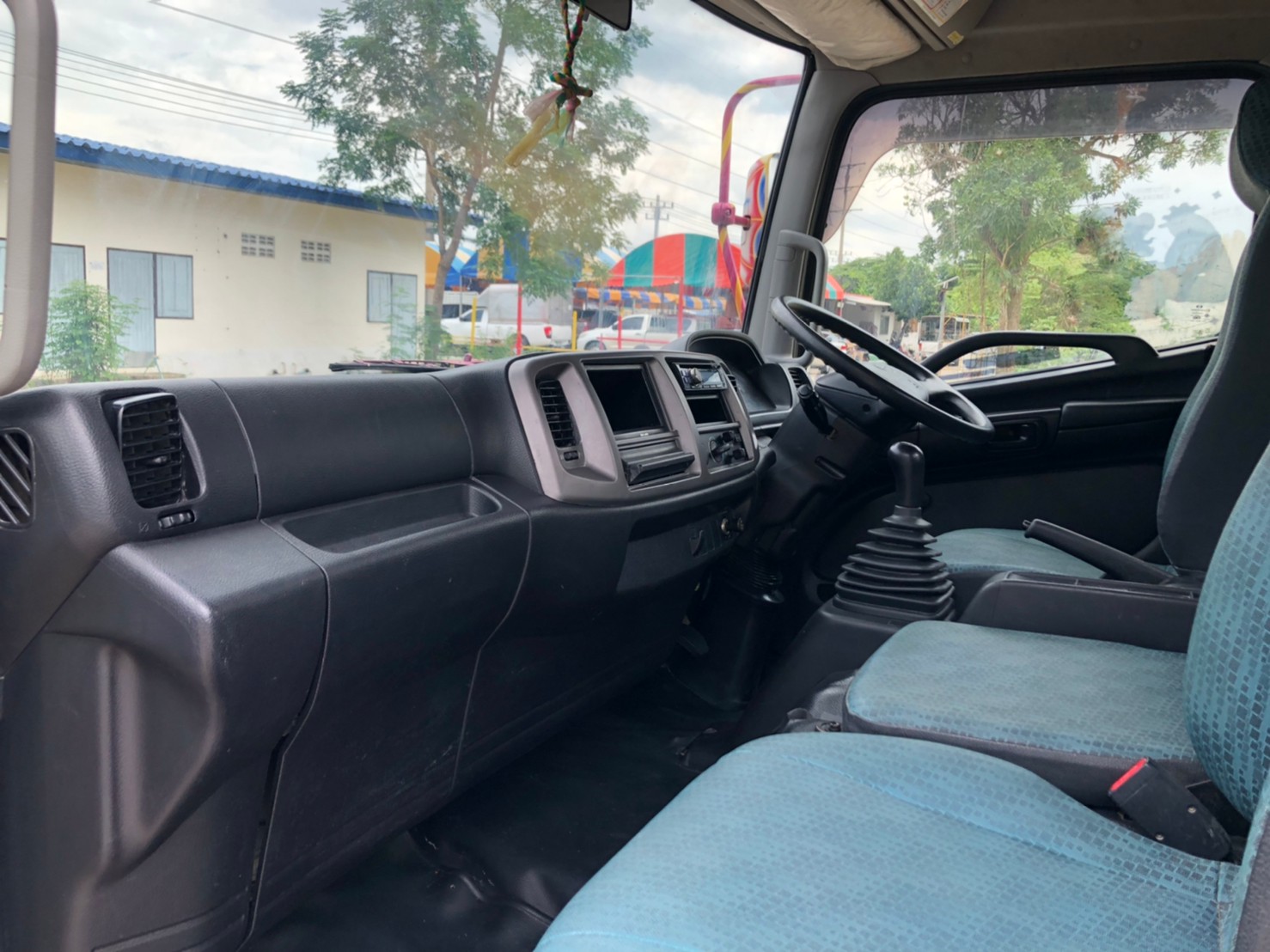 ขาย 6 ล้อ Hino FC9J 145 แรง ปี 2011 ราคาถูกๆ