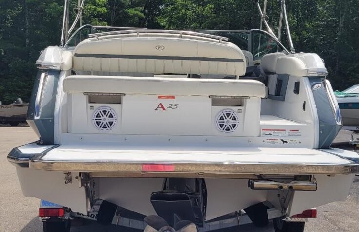 ขายเรือ 2017 Cobalt A25 | Volvo 350HP V8 - Khana Yacht ขายเรือ 2017 Cobalt A25 | Volvo 350HP V8 - Khana Yacht