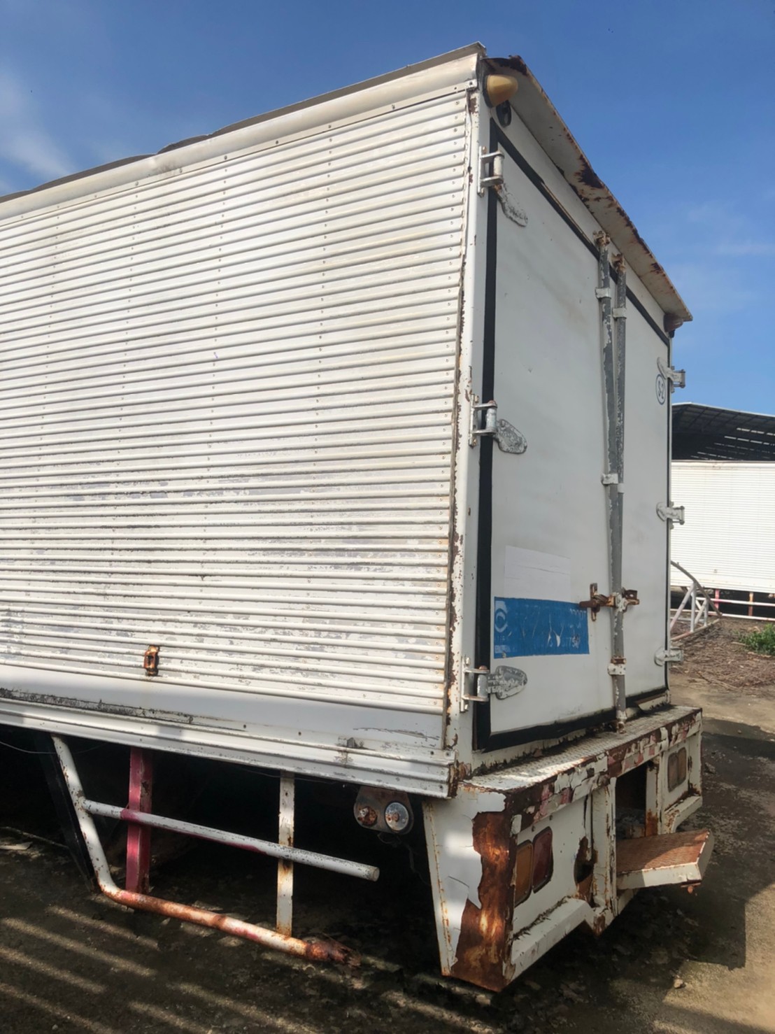 ตู้ กxยxส 2.40 x 5.45 x 2 เมตร ตู้ กxยxส 2.40 x 5.45 x 2 เมตร