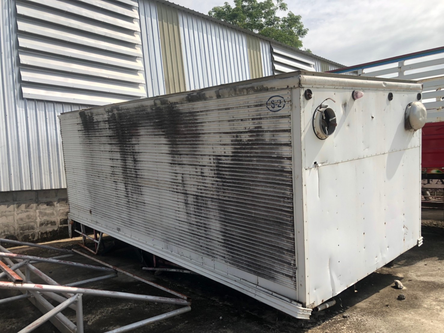 ตู้ กxยxส 2.40 x 5.45 x 2 เมตร ตู้ กxยxส 2.40 x 5.45 x 2 เมตร