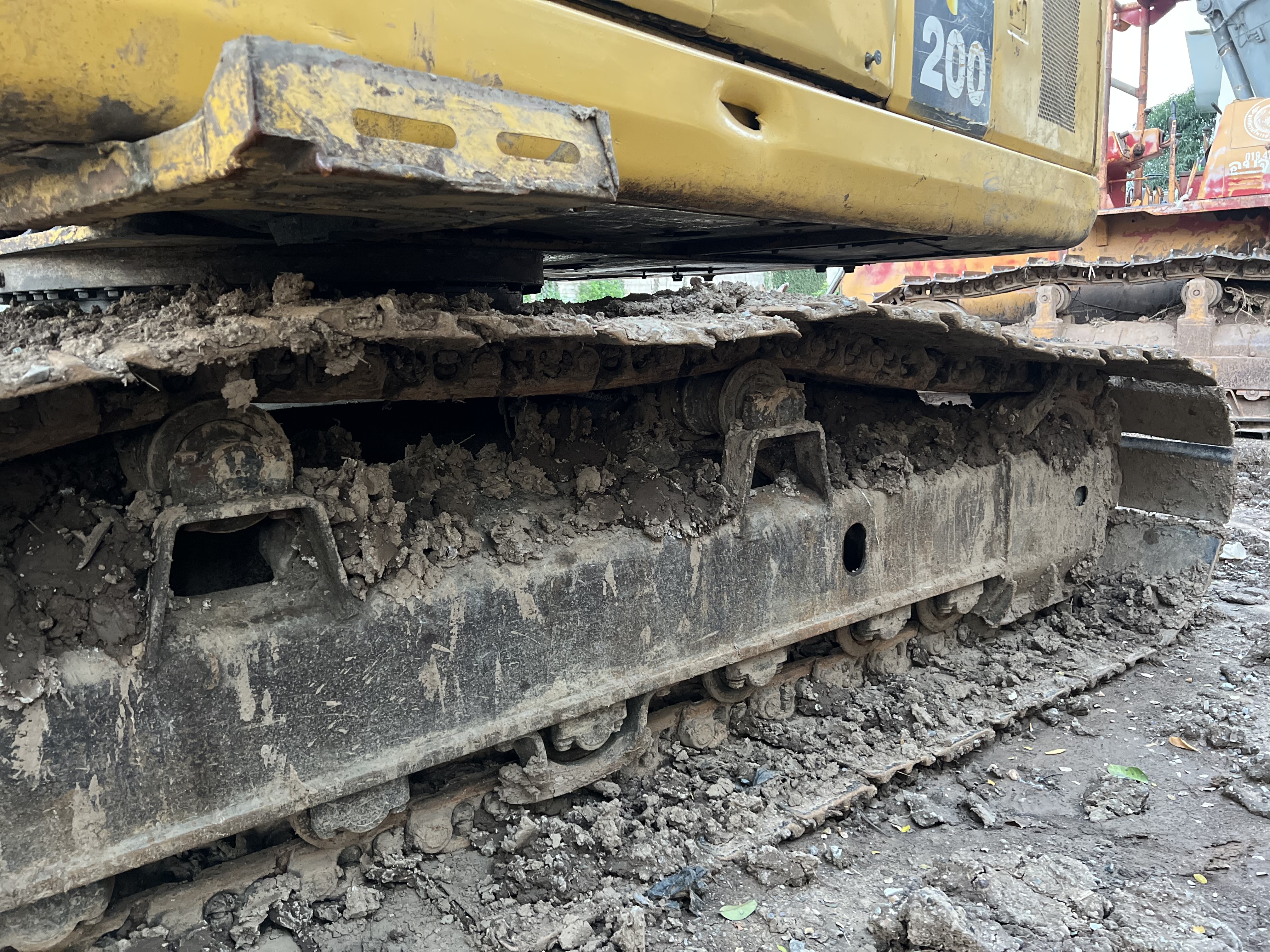 1,200,000 บาท KOMATSU PC200-7 9,300 ชั่วโมง เช็คทำเครื่องใหม่ พร้อมใช้งาน โทรสายตรง 061-8044186 ครับ พิกัดพิษณุโลกครับ 1,200,000 บาท KOMATSU PC200-7 9,300 ชั่วโมง เช็คทำเครื่องใหม่ พร้อมใช้งาน โทรสายตรง 061-8044186 ครับ พิกัดพิษณุโลกครับ