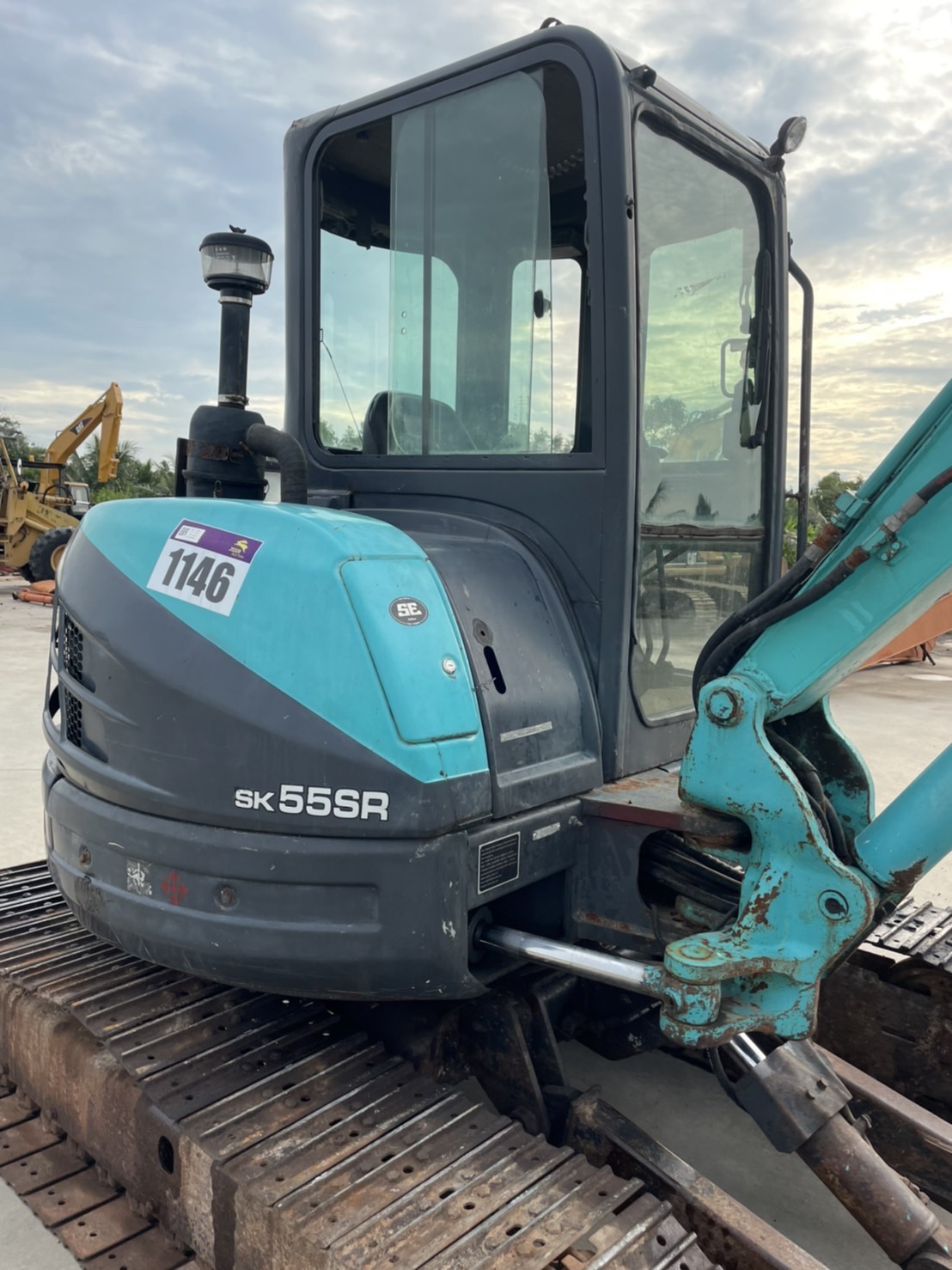 Sk55sr เก่านอกไม่เคนใช้งานในไทย ลองที่ลาดหลุมแก้ว ปทุมธานี Sk55sr เก่านอกไม่เคนใช้งานในไทย ลองที่ลาดหลุมแก้ว ปทุมธานี