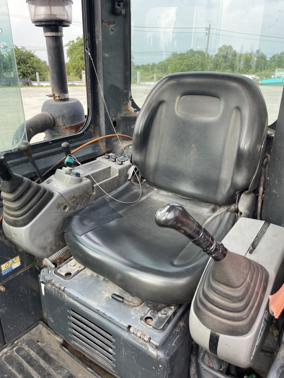 Sk55sr เก่านอกไม่เคนใช้งานในไทย ลองที่ลาดหลุมแก้ว ปทุมธานี Sk55sr เก่านอกไม่เคนใช้งานในไทย ลองที่ลาดหลุมแก้ว ปทุมธานี