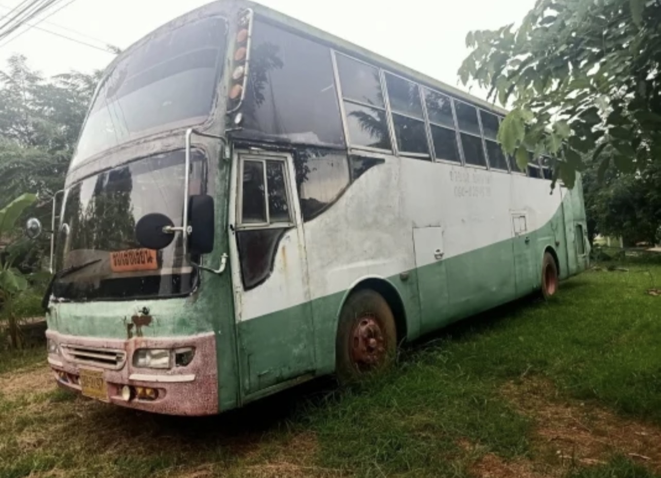 ขาย 159,000 รถบัส Hino 260 แรง ยาว 12 เมตร พัดลม