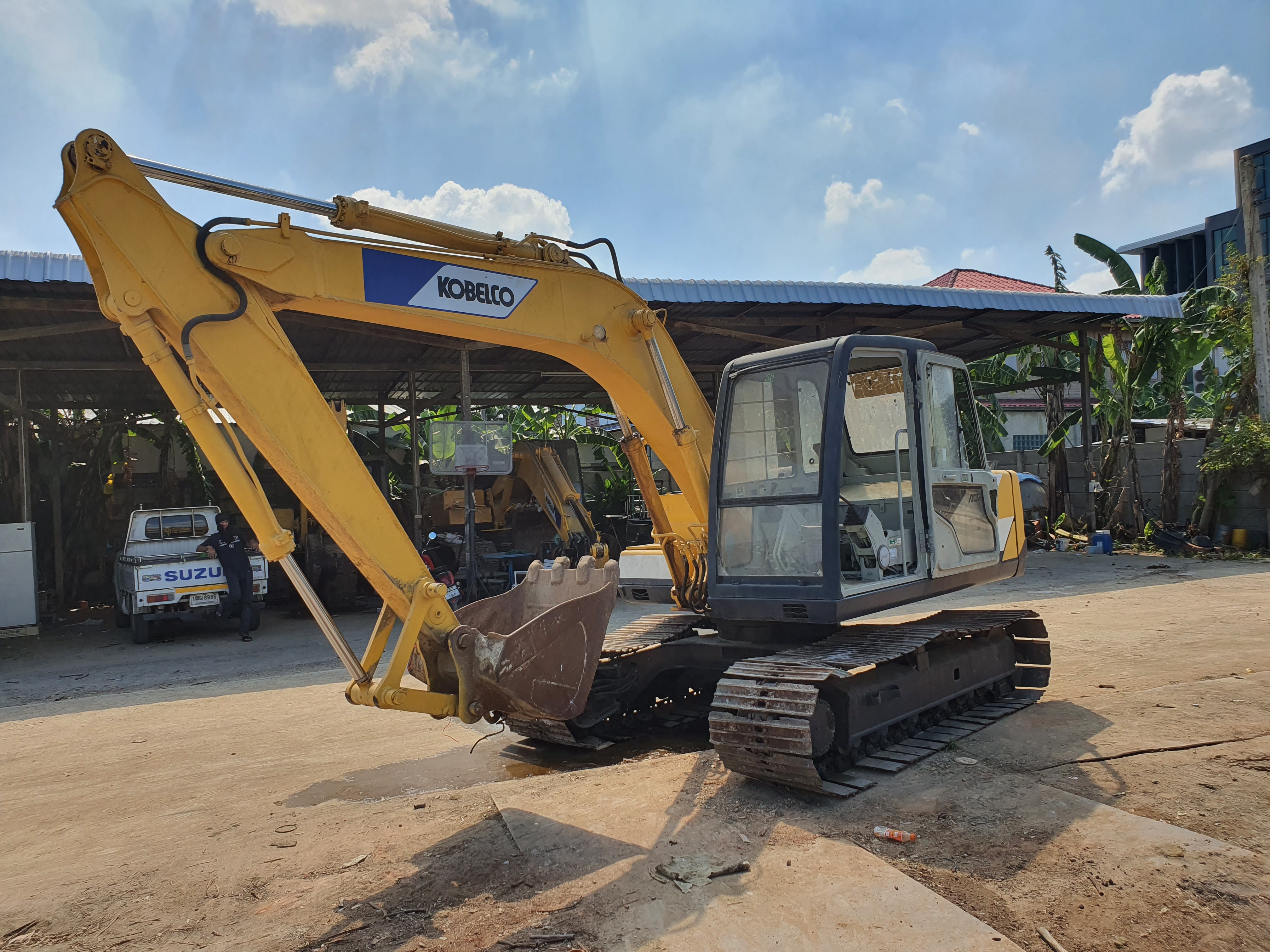 ขาย 485,000 บาท KOBELCO SK100 MARK3 ขาย 485,000 บาท KOBELCO SK100 MARK3