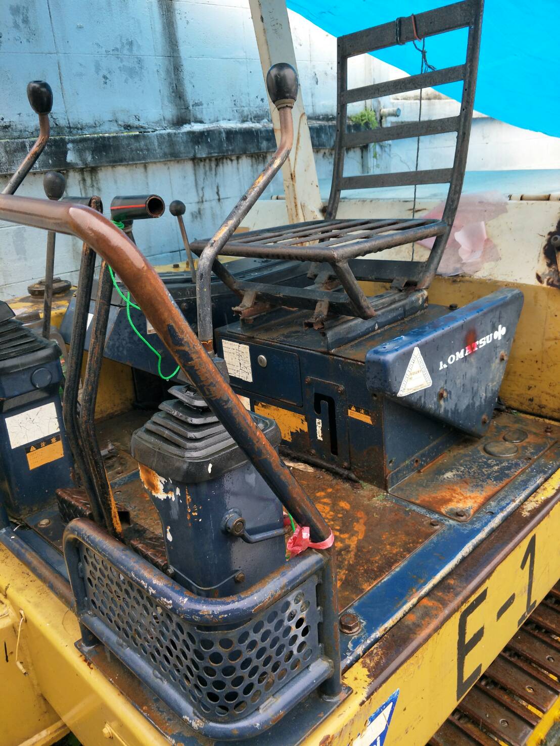 ขาย 135,000 บาท Komatsu PC20-6 ขาย 135,000 บาท Komatsu PC20-6