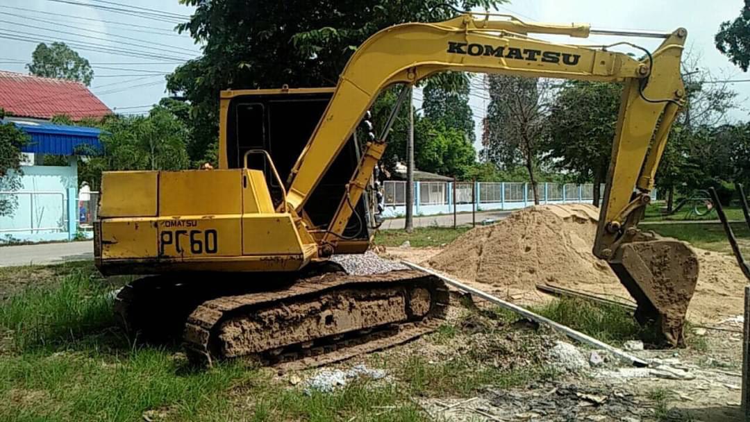 ขาย 295,000 บาท Komatsu PC60-5