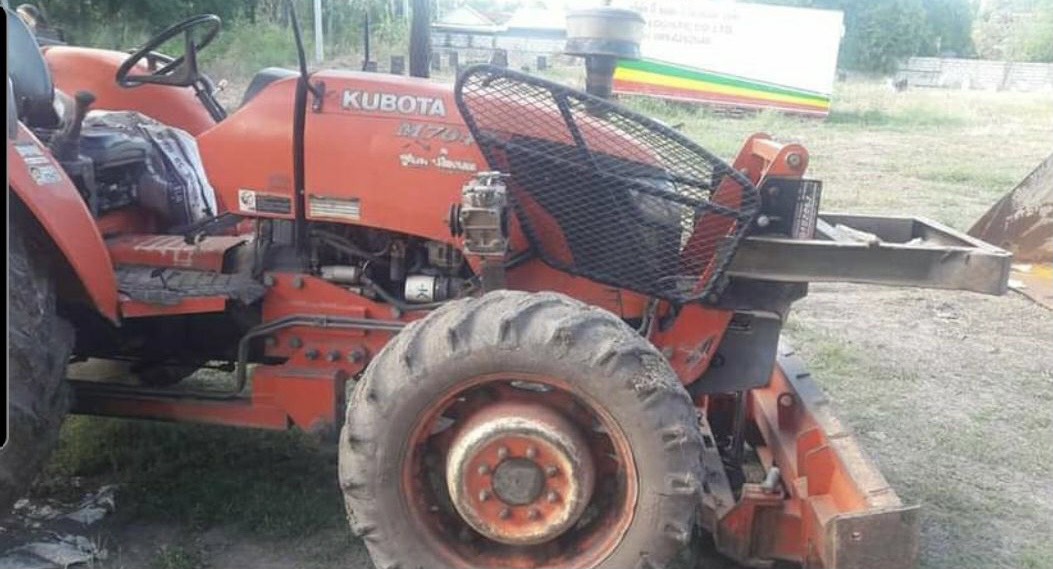 ขาย 399,000 บาท Kubota M7040 ทำงาน 4,xxx ชม