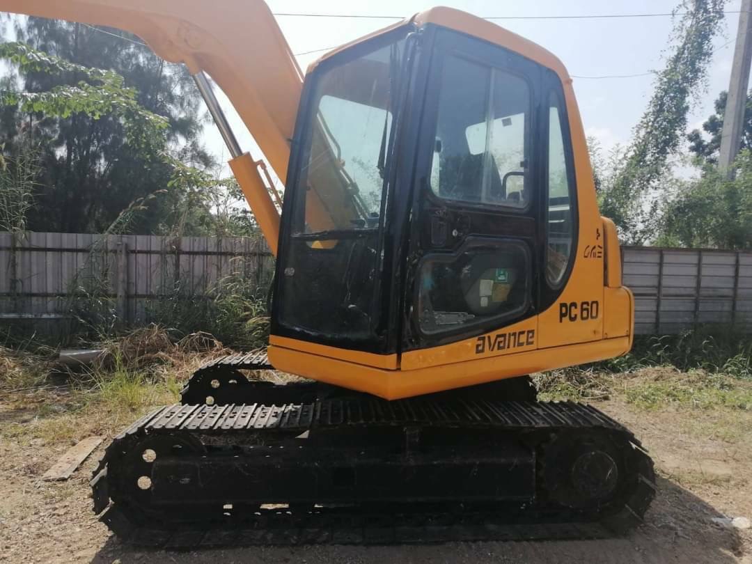 ขาย 570,000 รถเก่านอก Komatsu PC60-7