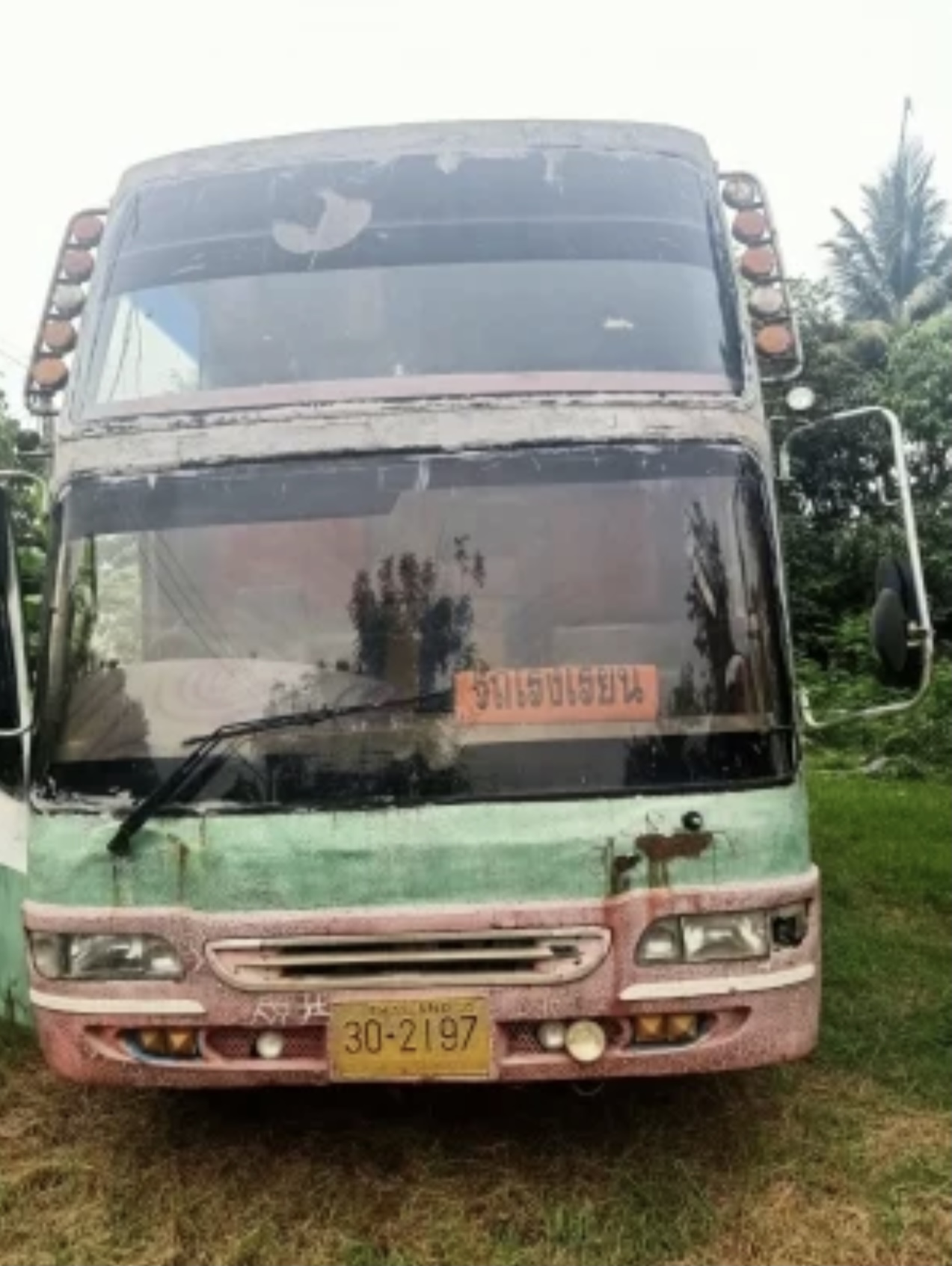 ขาย 159,000 รถบัส Hino 260 แรง ยาว 12 เมตร พัดลม ขาย 159,000 รถบัส Hino 260 แรง ยาว 12 เมตร พัดลม