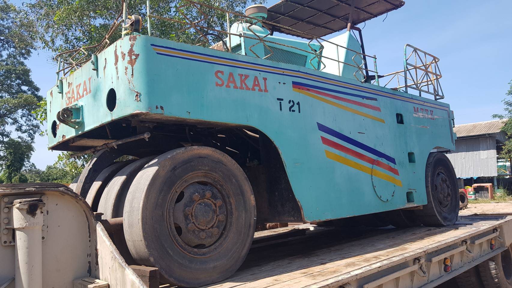 ขาย 455,000 รถบด 9 ล้อยาง SAKAI TS9