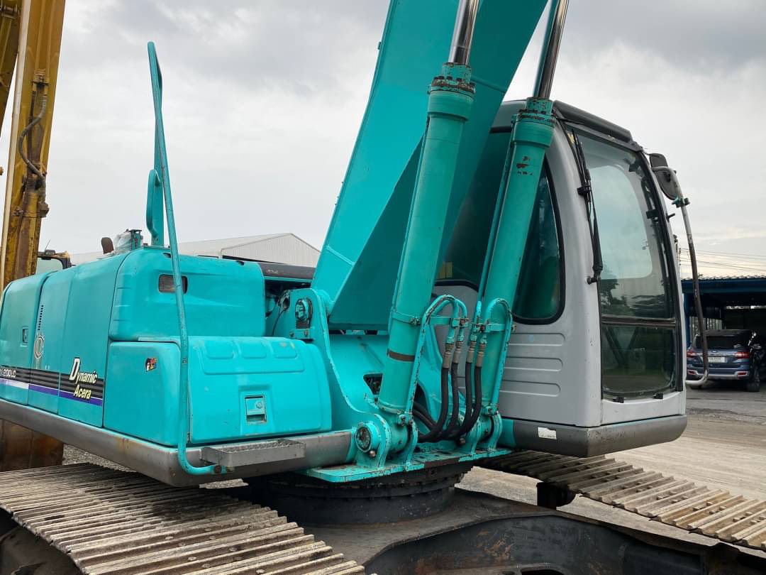 ขาย 1,450,000 รถแบคโฮ รถนอก KOBELCOSK200-6YQ07 ขาย 1,450,000 รถแบคโฮ รถนอก KOBELCOSK200-6YQ07