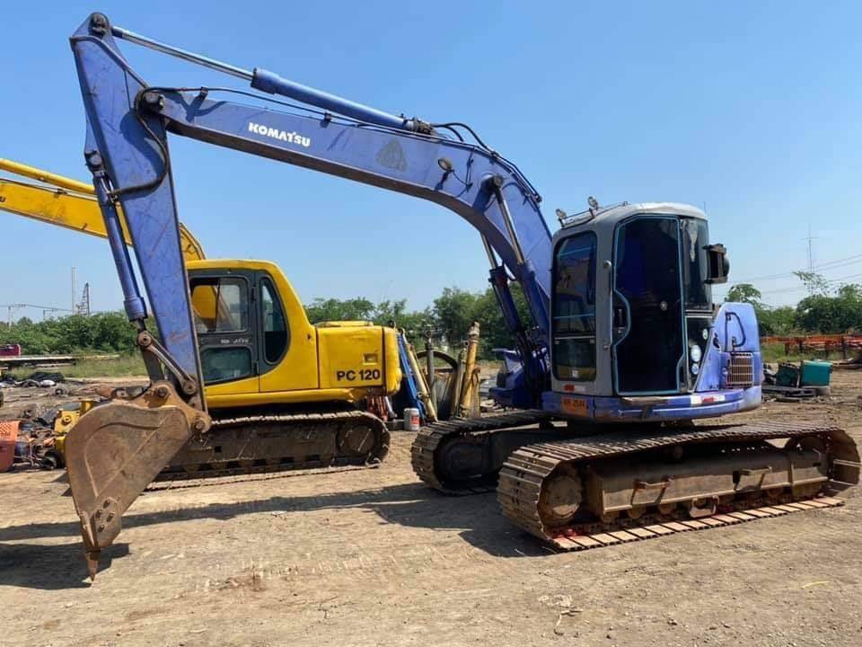 ขาย 750,000 หรือ ตัดแยกอะไหล่ Komatsu Pc 128US-1