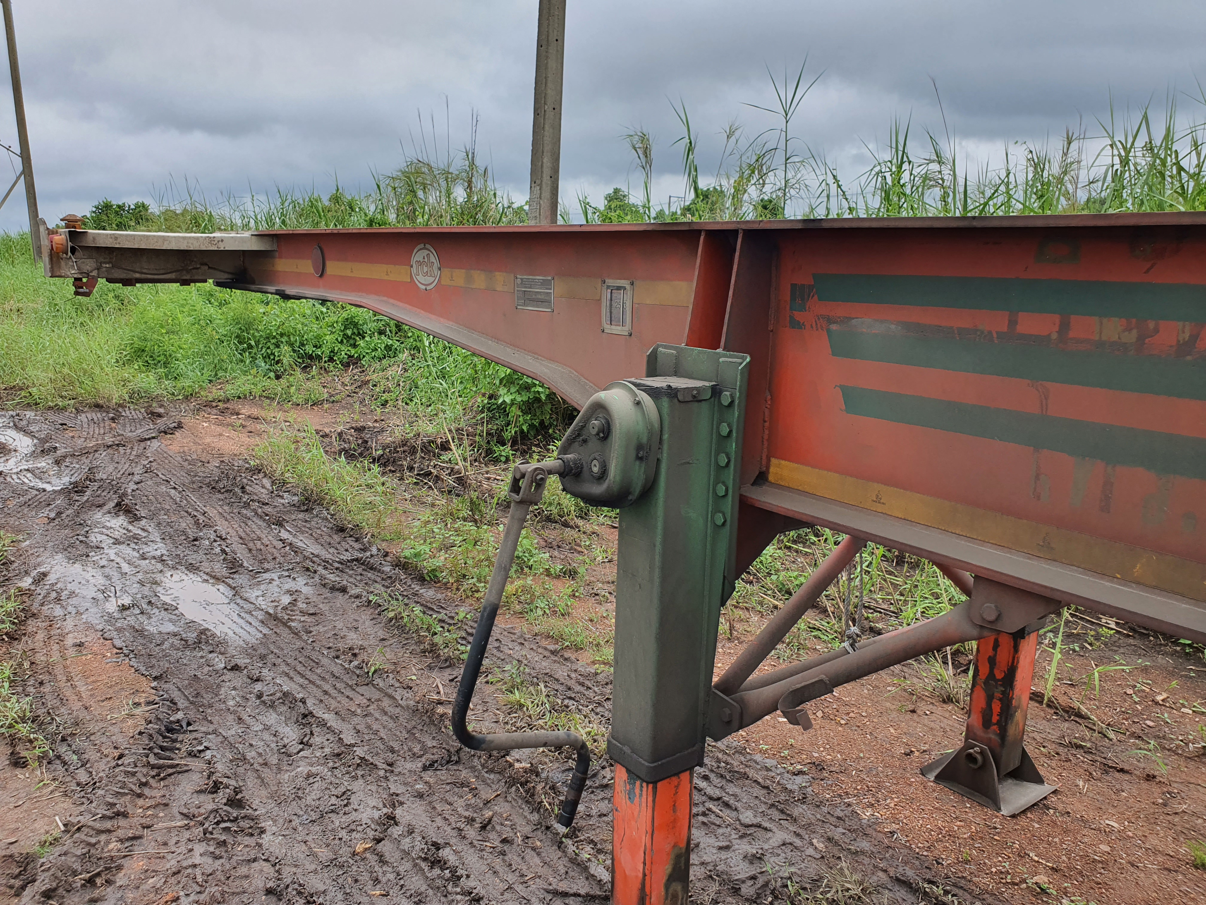 ขาย 175,000 บาท หางก้างปลา RCK 2 เพลา ปี 53 ขาย 175,000 บาท หางก้างปลา RCK 2 เพลา ปี 53