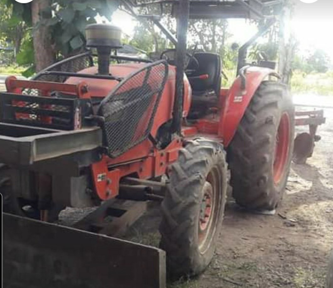 ขาย 399,000 บาท Kubota M7040 ทำงาน 4,xxx ชม
