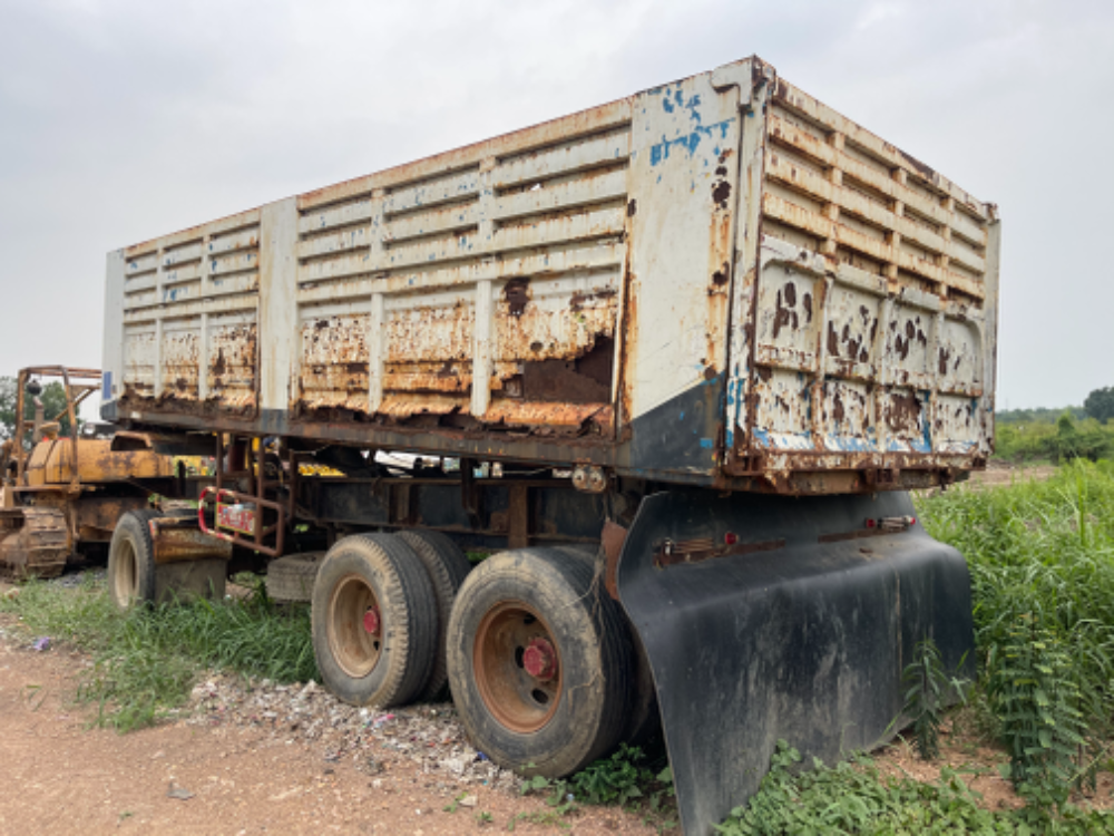 ขาย 225,000 บาท ลูกพ่วงดั้ม  3 คาน ST  ปี50