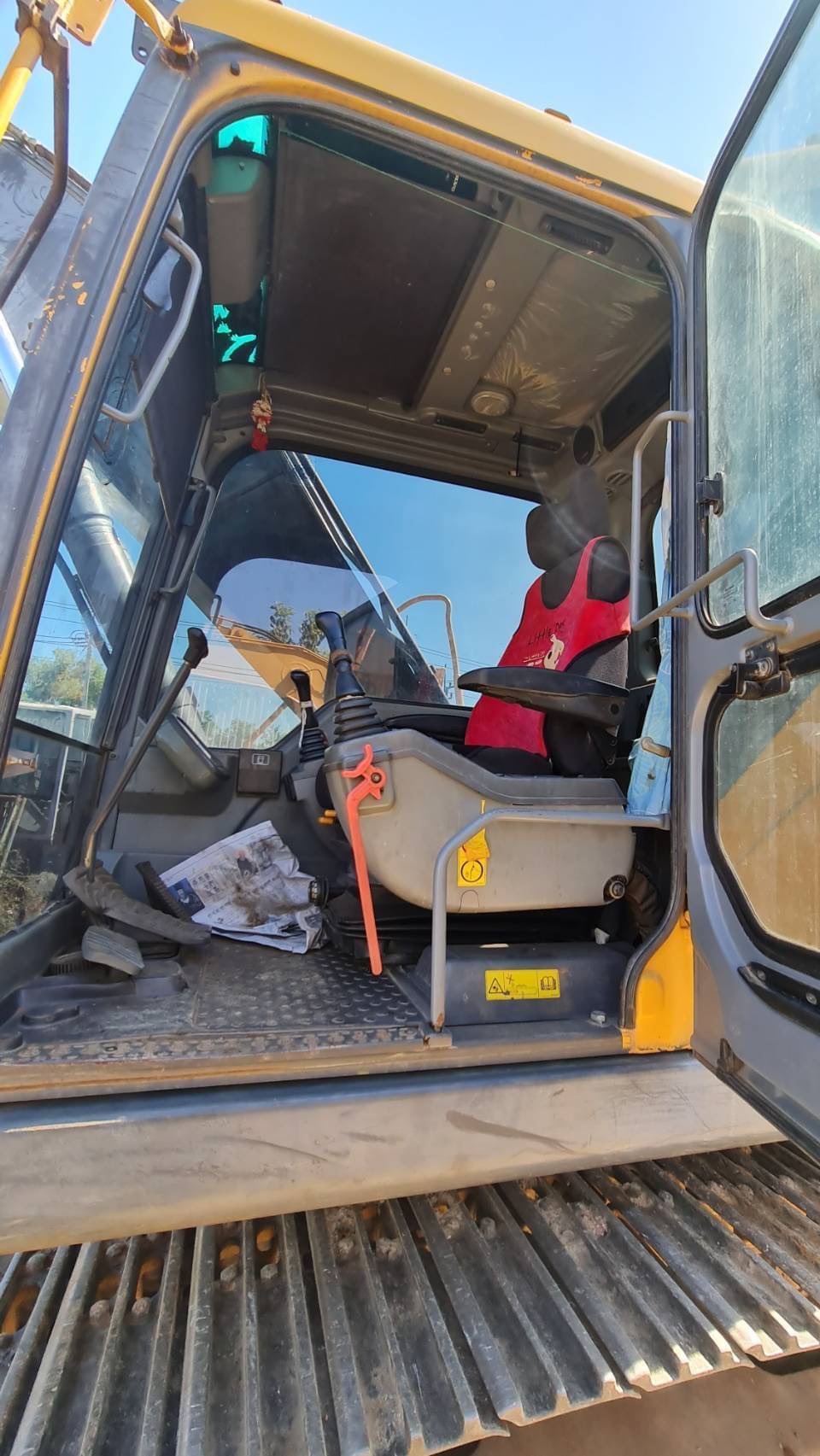 ขาย 870,000 บาท VOLVO EC210B PRIME ปี 2012 ทำงาน 1x,xxx ชม ขาย 870,000 บาท VOLVO EC210B PRIME ปี 2012 ทำงาน 1x,xxx ชม