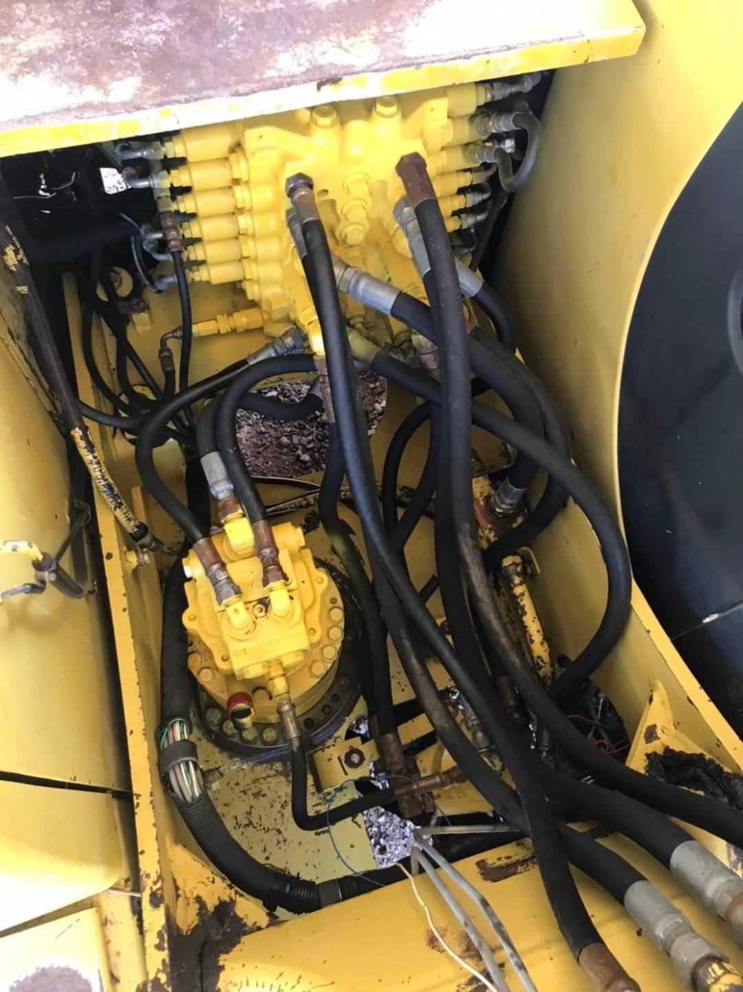 ขาย 880,000 บาท Komatsu Pc120-6 สวยสภาพเก่านอก เครื่องดี ปั้มแรง โช่หนา เอวแน่น ไฟฟ้า ครบ เอกสารพร้อมโอน  สนใจดูรถ จ.กทม  สนใจสินค้า ขอรูปและวิดีโอการทำงานของรถเพิ่มเติม @Line มาได้ที่  IDLine : toonnp789  Tel. 088-789-5505  ติดตามชมสินค้า..รถสวยๆราคาดีๆเพิ่มเติมได้ตามช่องทาง  www.truck2hand.com  ht