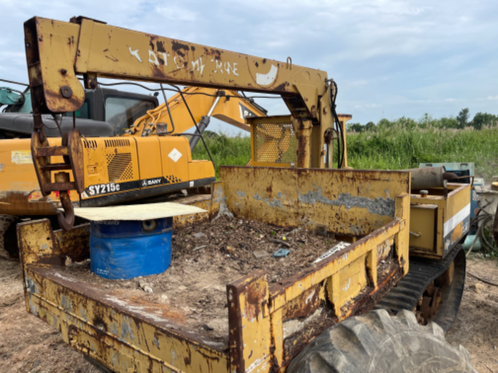 ขาย 23,0000 บาท รถติดเครน KOMATSU MST700
