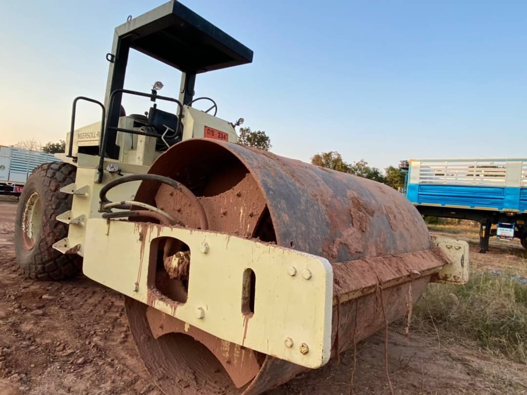 ขาย 595,000 บาท INGERSOLL-RAND SD100D