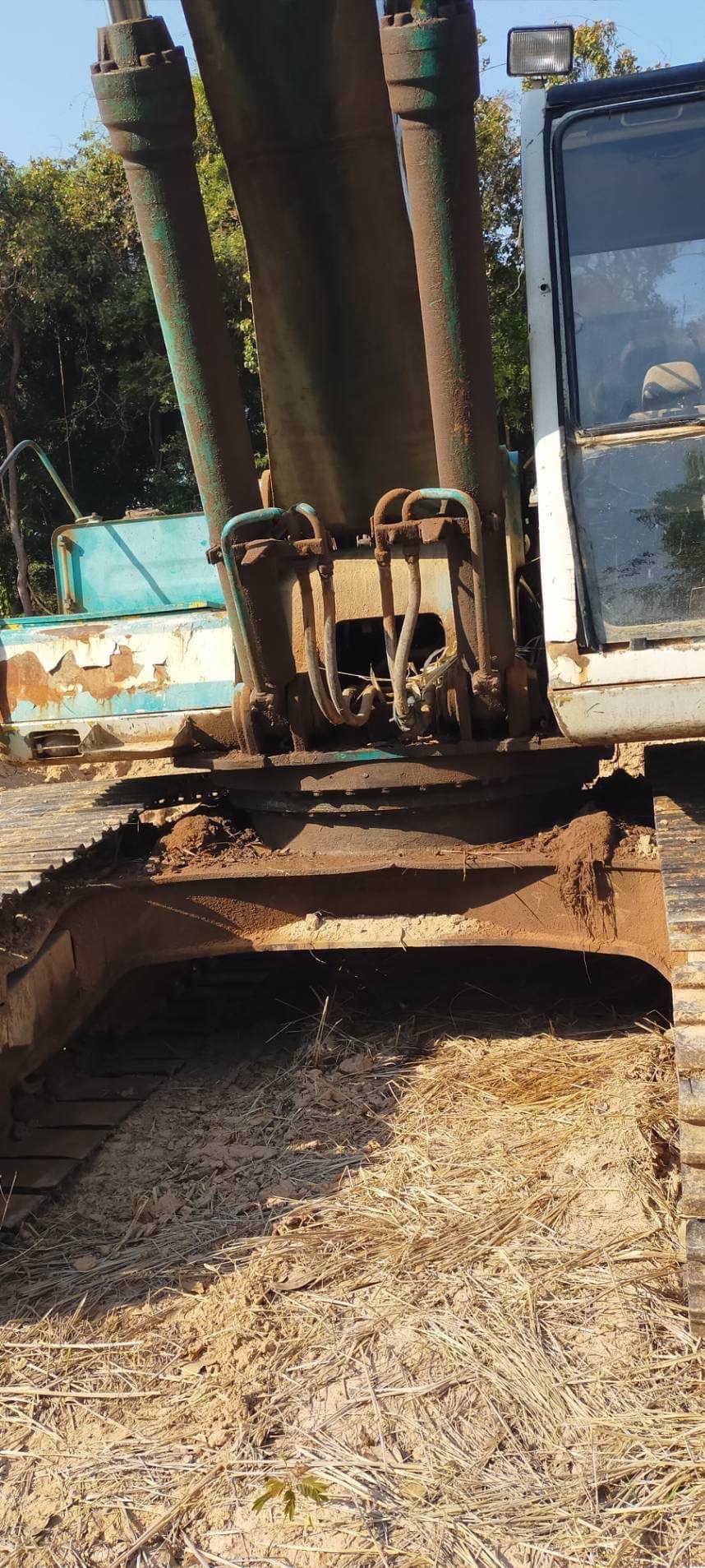 ขาย 355,000 บาท KOBELCO SK220 MARK 3 ขาย 355,000 บาท KOBELCO SK220 MARK 3