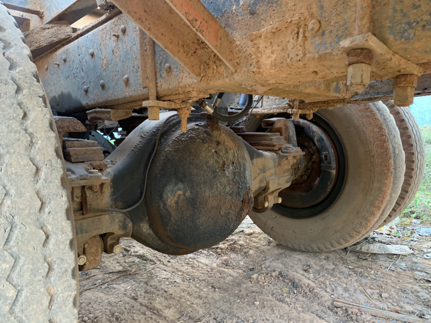 ขาย 325,000 บาท MITSU FUSO 160 แรง หน้ากากดำ 2 เพลา