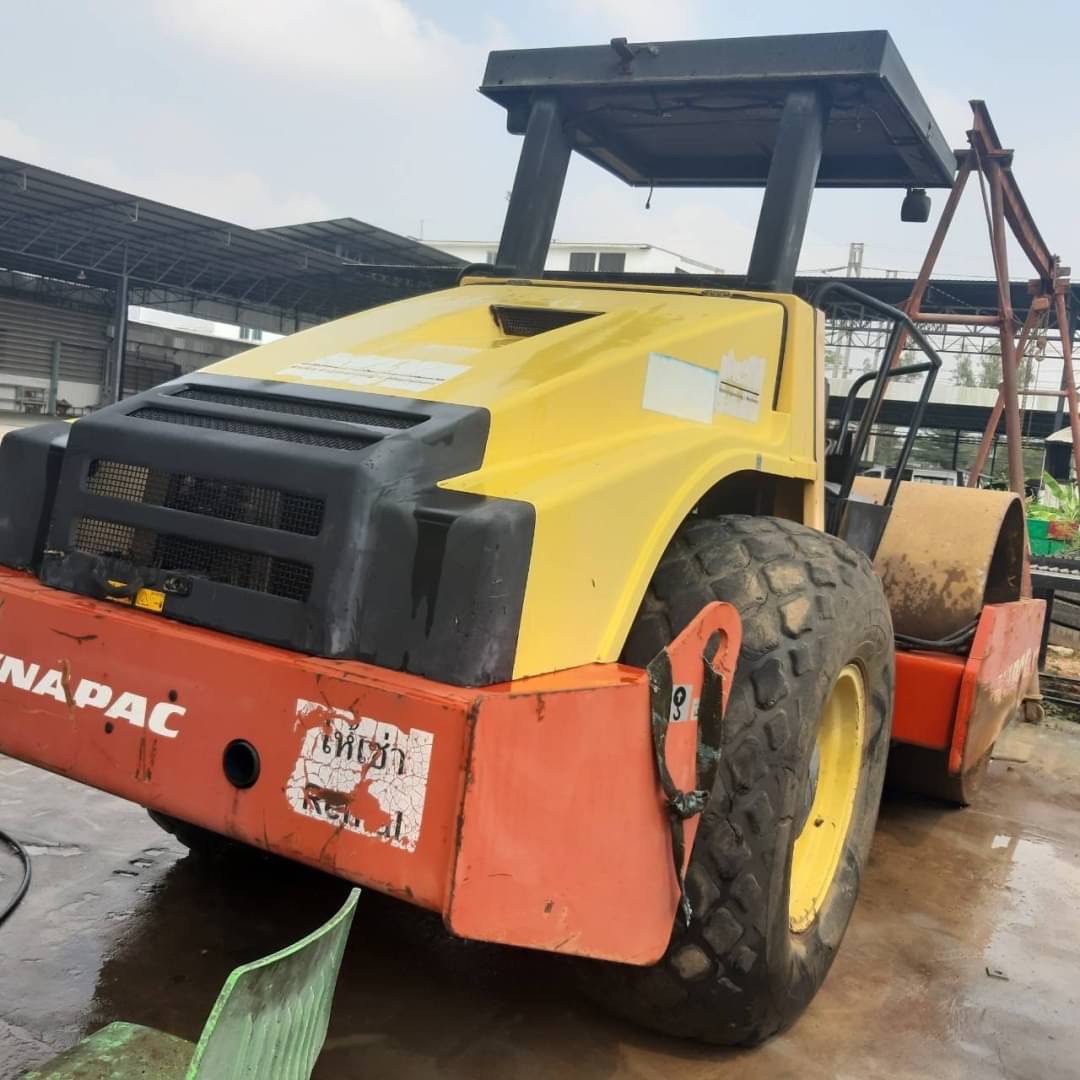 ขาย 895,000 รถบด10ตัน 2 เพลา DYNAPAC CA252 แถม เปลือกหนาม 2 ชิ้นประกบ ขาย 895,000 รถบด10ตัน 2 เพลา DYNAPAC CA252 แถม เปลือกหนาม 2 ชิ้นประกบ