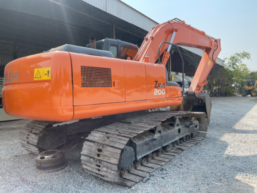 ขาย 985,000 บาท ZX200-1 สวยพร้อมใช้ ทำงาน 13,xxx ชม ขาย 985,000 บาท ZX200-1 สวยพร้อมใช้ ทำงาน 13,xxx ชม