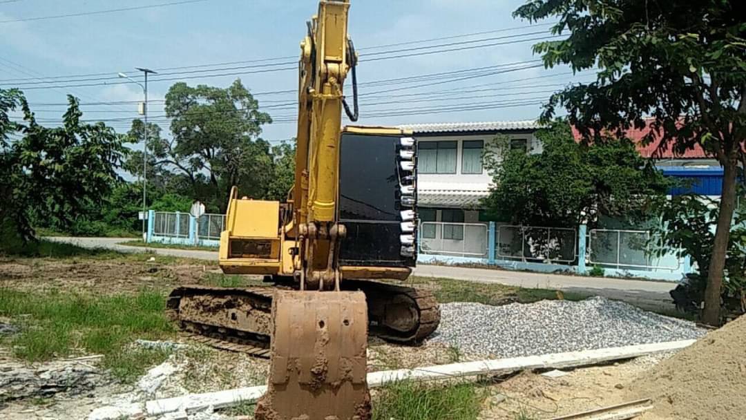 ขาย 295,000 บาท Komatsu PC60-5