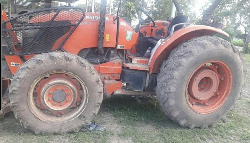 ขาย 399,000 บาท Kubota M7040 ทำงาน 4,xxx ชม
