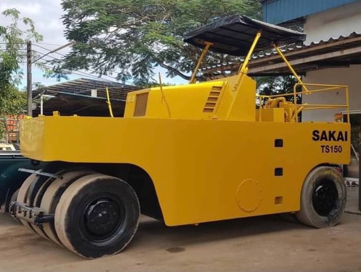 ขาย 595,000 รถบด 9 ล้อยาง SAKAI TS150