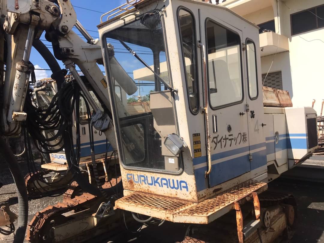ขาย 2,250,000 บาท รถเจาะ Fuluka HCR9-D ขาย 2,250,000 บาท รถเจาะ Fuluka HCR9-D