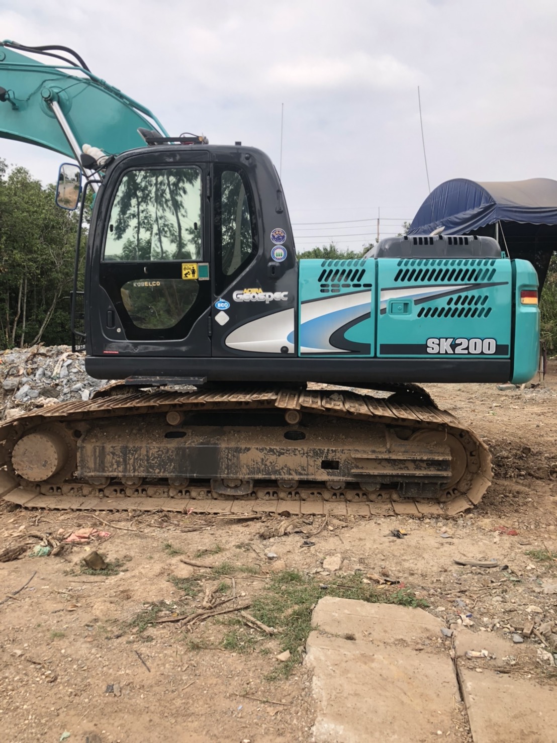 ขาย 1,280,000 บาท KOBELCO SK200 MARK 8 YN 11