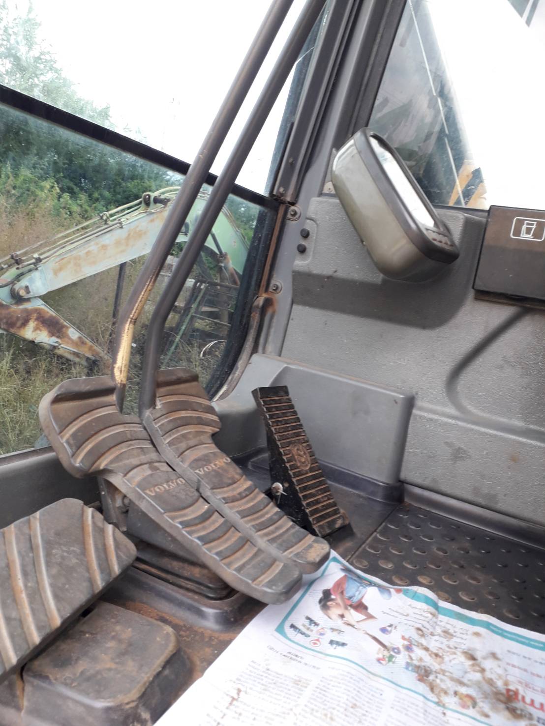ขาย 875,000 บาท VOLVO EC210B PRIME ปี 2012 ทำงาน 1x,xxx ชม