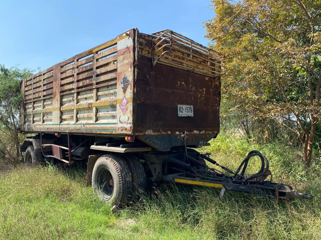 ขาย 215,000 บาท ลูกพ่วง ดั้ม 2 คาน อู่ เสรีชัยพัฒนา ยาว 6 เมตร