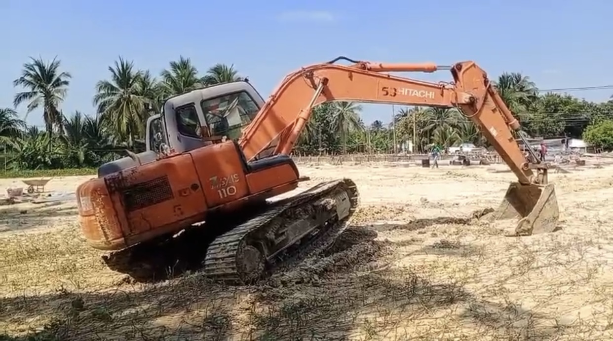 ขาย 695,000 บาท Hitachi ZX110-1 ขาย 695,000 บาท Hitachi ZX110-1