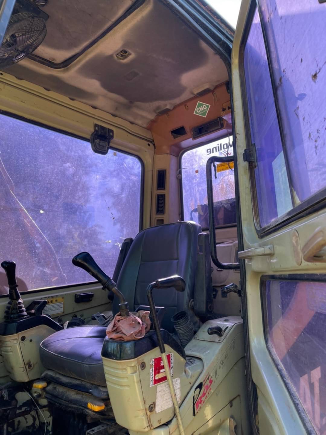 ขาย 585,000 บาท CATTERPILLAR 311V1 ขาย 585,000 บาท CATTERPILLAR 311V1