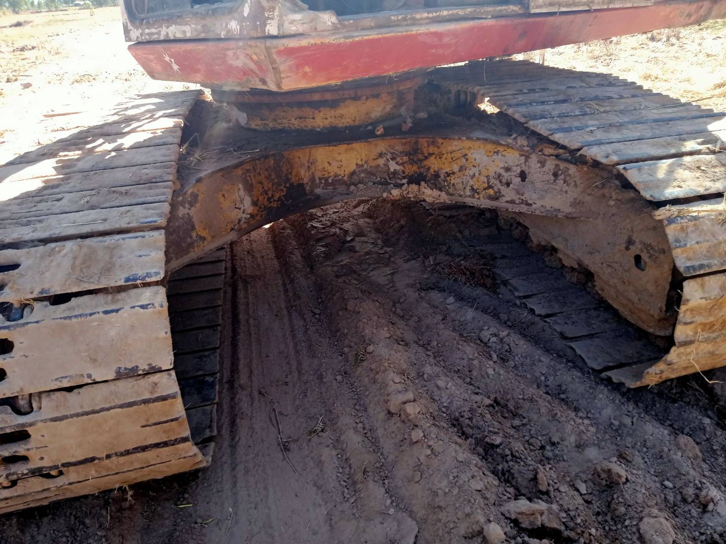 ขาย 425,000 บาท Komatsu PC200-5 ขาย 425,000 บาท Komatsu PC200-5