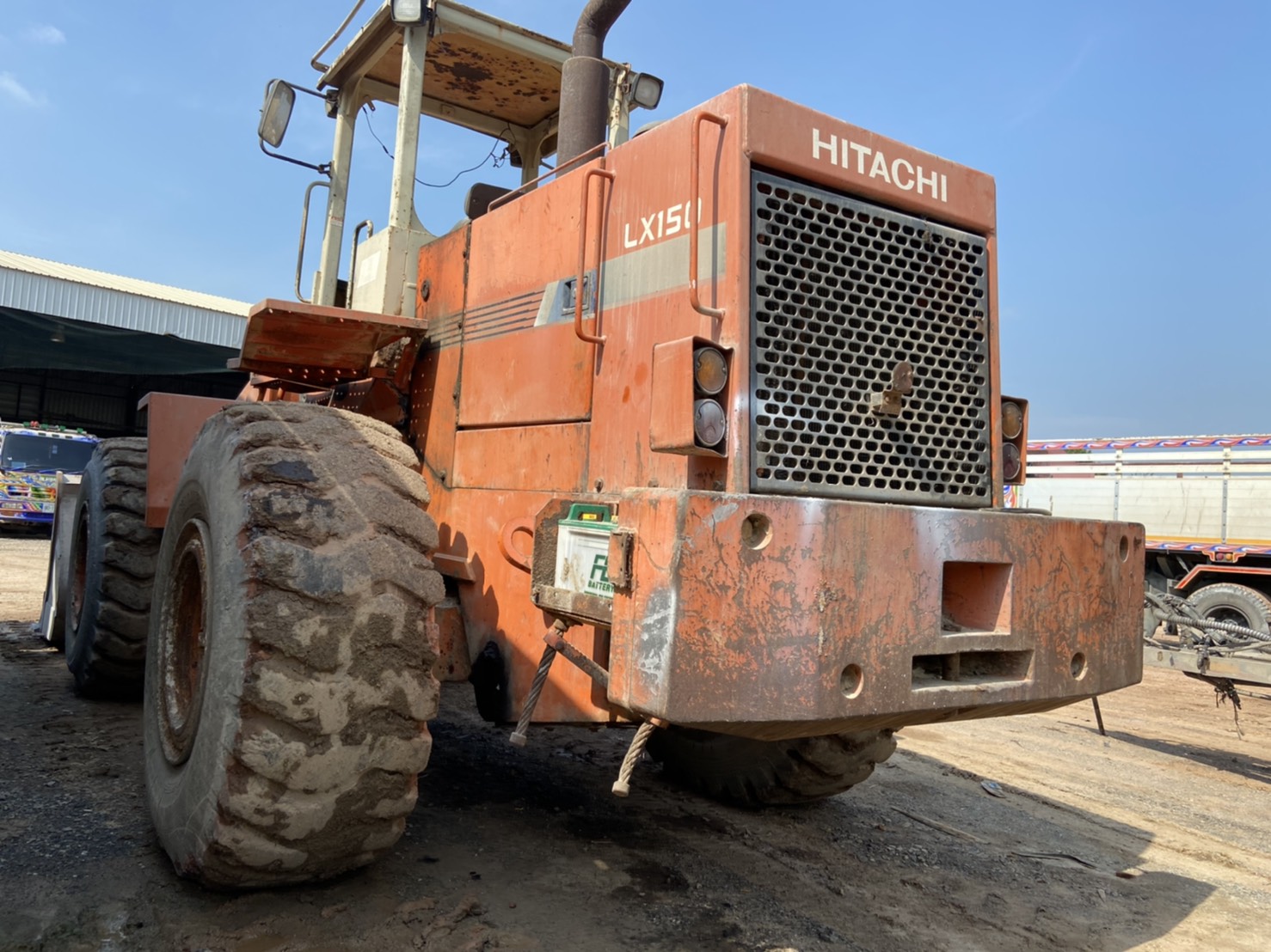 ขาย 375,000 บาท Hitachi LX150 สภาพสวยพร้อมใช้ ขาย 375,000 บาท Hitachi LX150 สภาพสวยพร้อมใช้