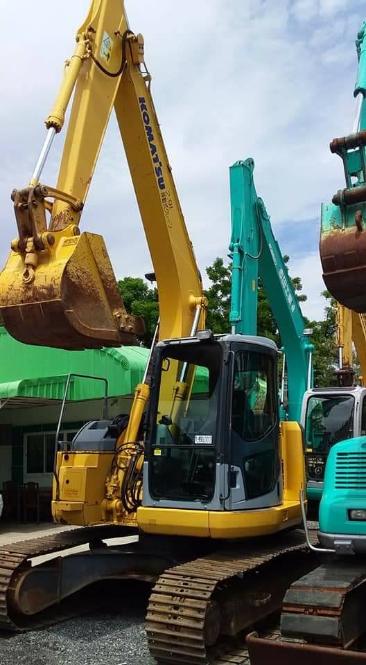 ต้องการขายรถขุดยี่ห้อkomatsu-pc128us-2e1รถนอกนำเข้าจากญี่ปุ่น