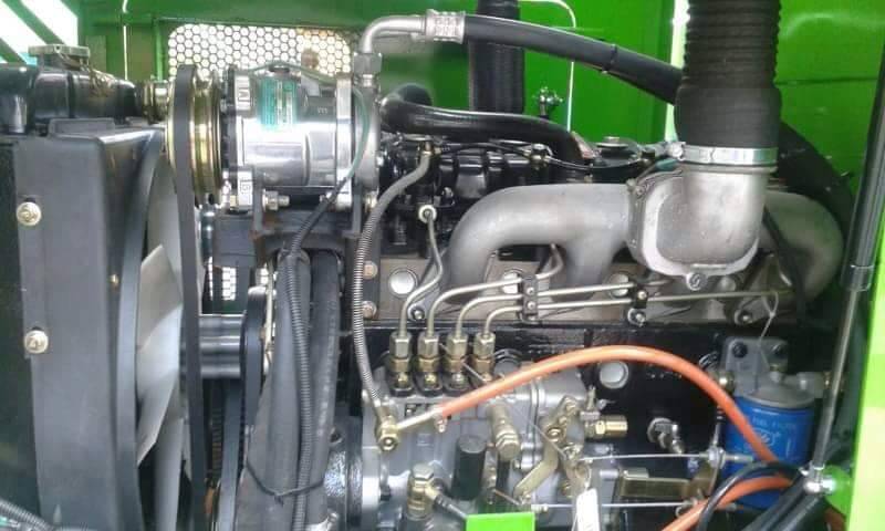 ต้องการขายรถตักล้อยางยี่ห้อSCHMEZER-922A รถใหม่นำเข้า